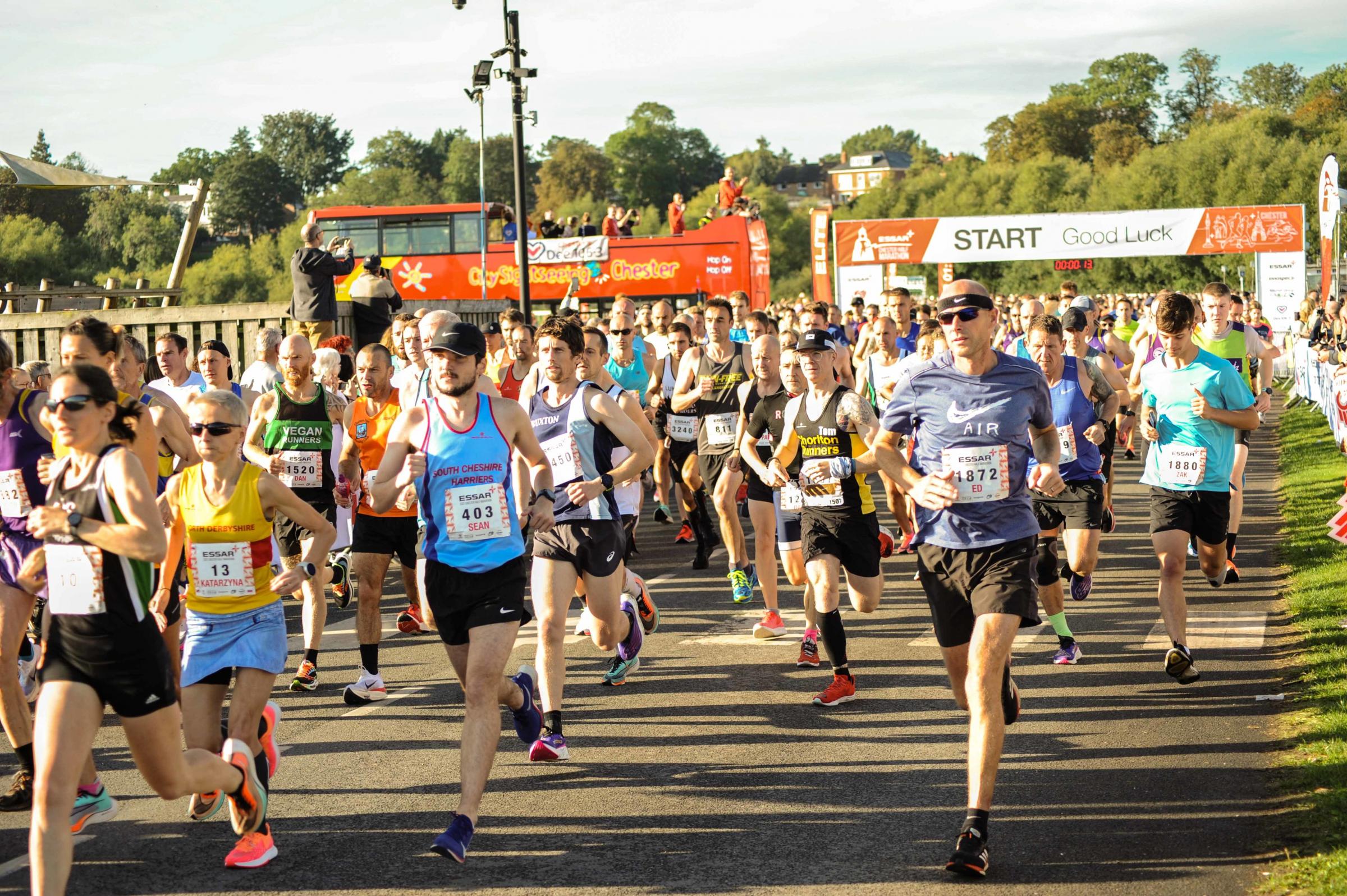 Chester Racecourse and Chester Town Hall, Essar 2021 Chester Half Marathon. Picture Start of the Essar 21 Chester Half Marathon SW19092021.