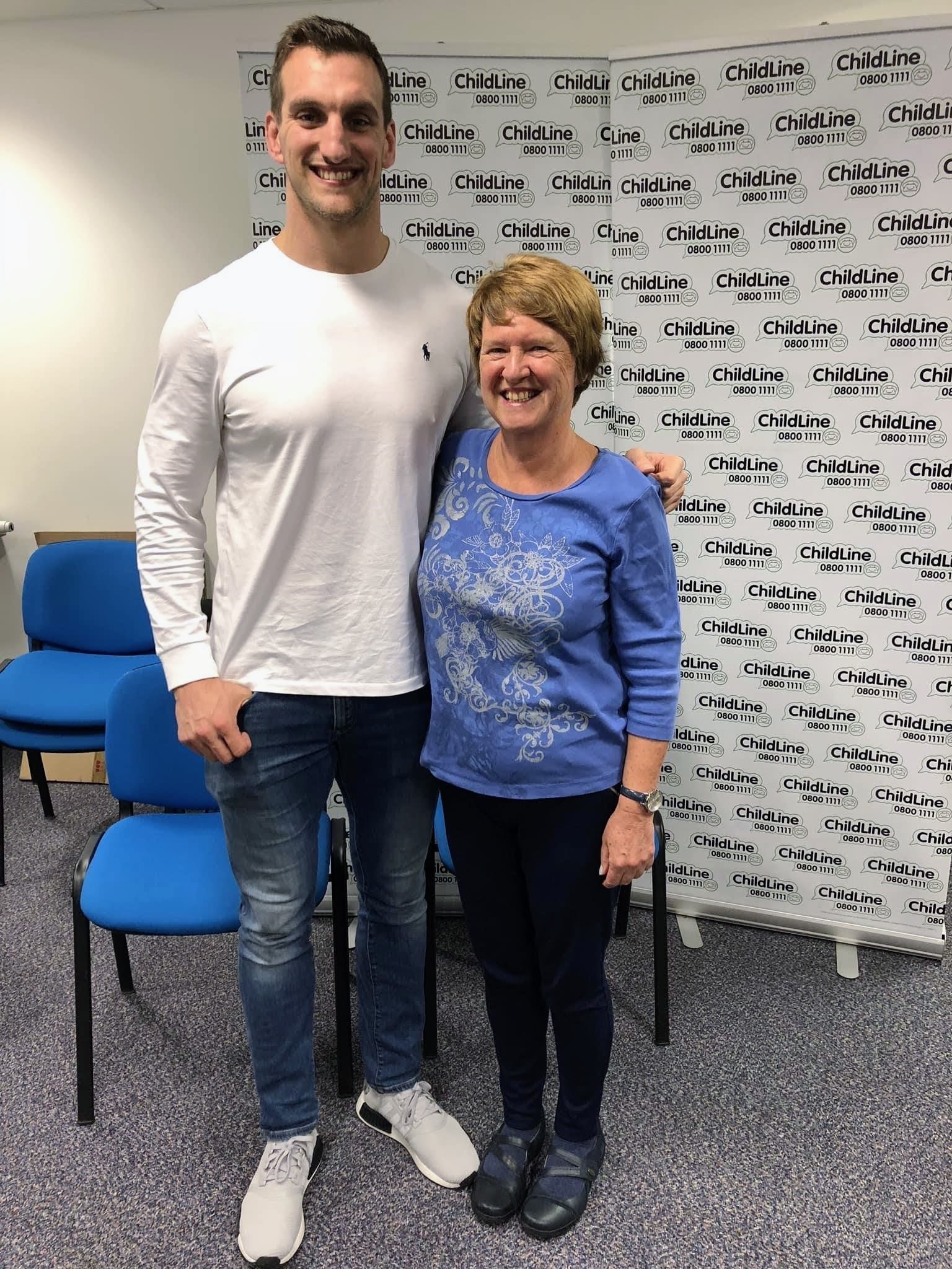 Nia Griffiths with former Wales rugby union international Sam Warburton.