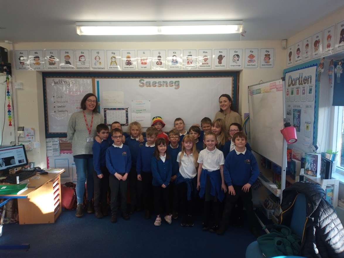 The Year 3 class at Sychdyn Primary School, with the Leaders Claire Pierce (left) and teacher Megan Hughes.