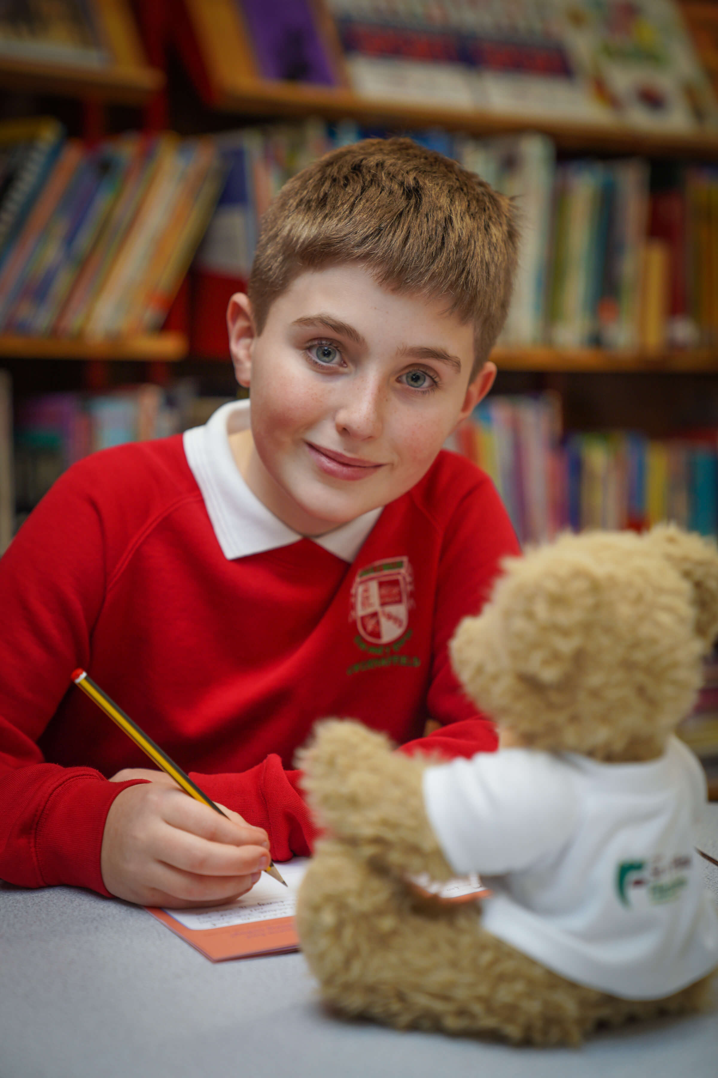 Pupils at Ysgol Y Waun with Foster Bear.