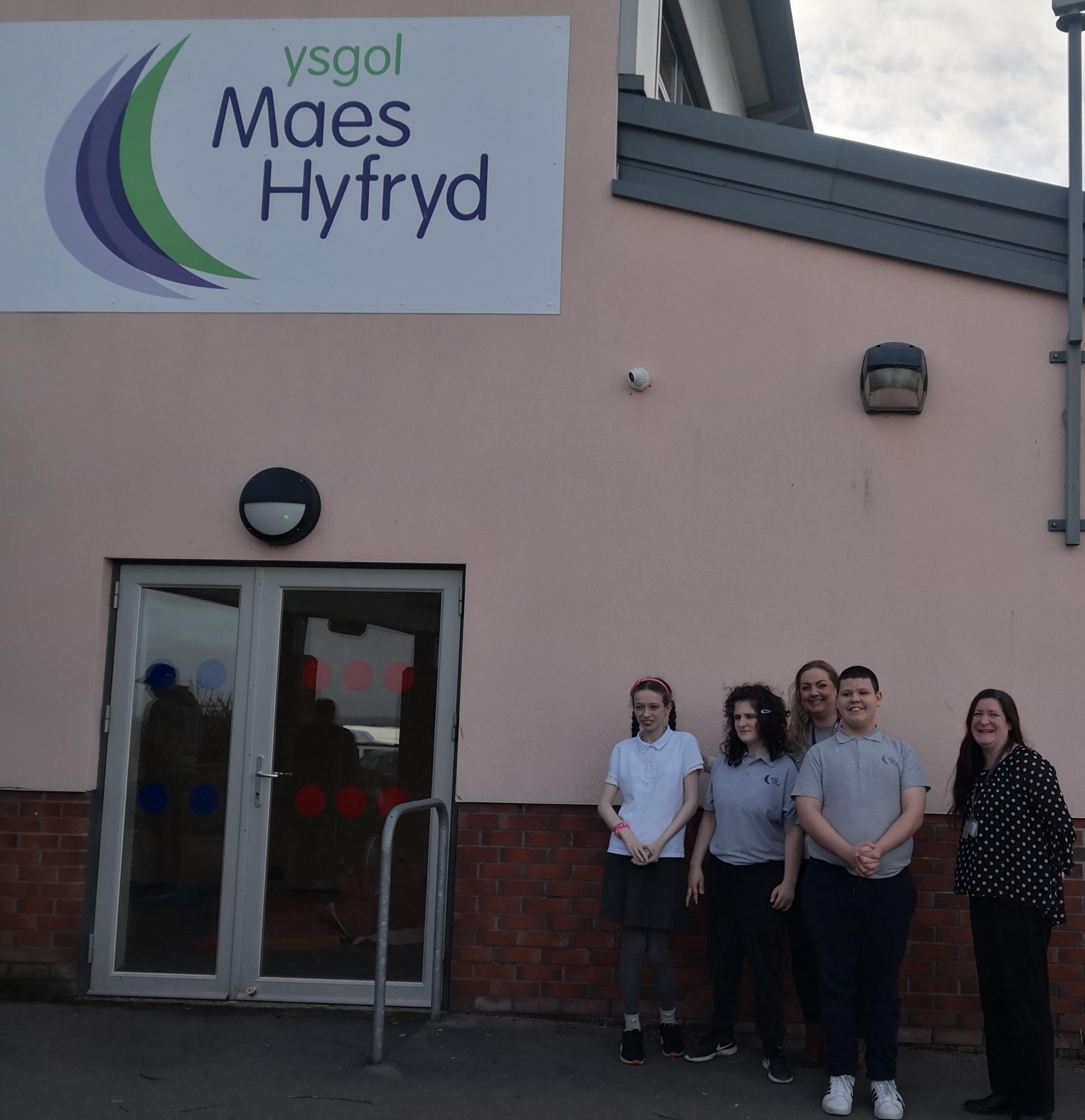 Ysgol Maes Hyfryd pupils with assistant headteacher Emma Keyworth and Tanwen Messum-Johnson family engagement worker. 