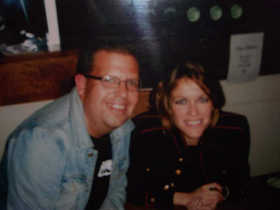 Tony Burgess and Catatonia singer Cerys Matthews.