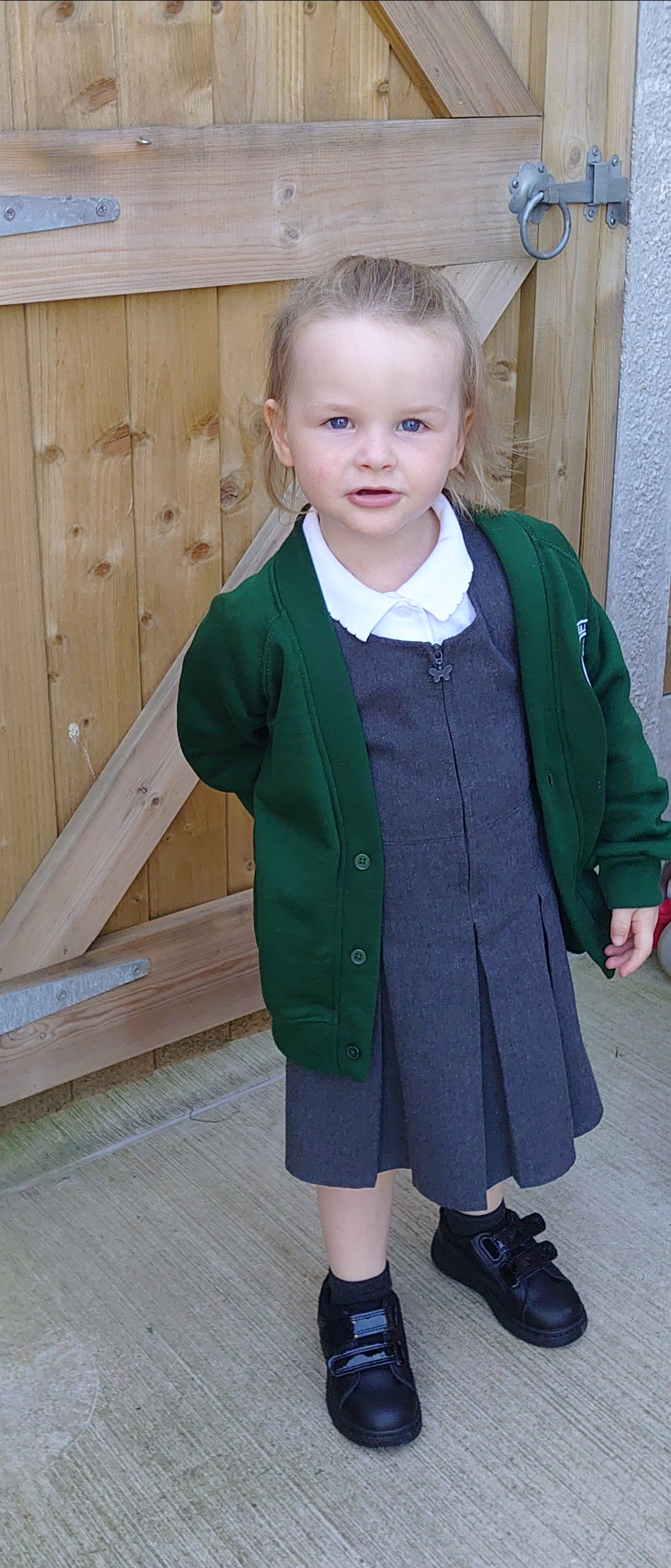 Lisa Ann: Aria Skinner, first day at nursery. 