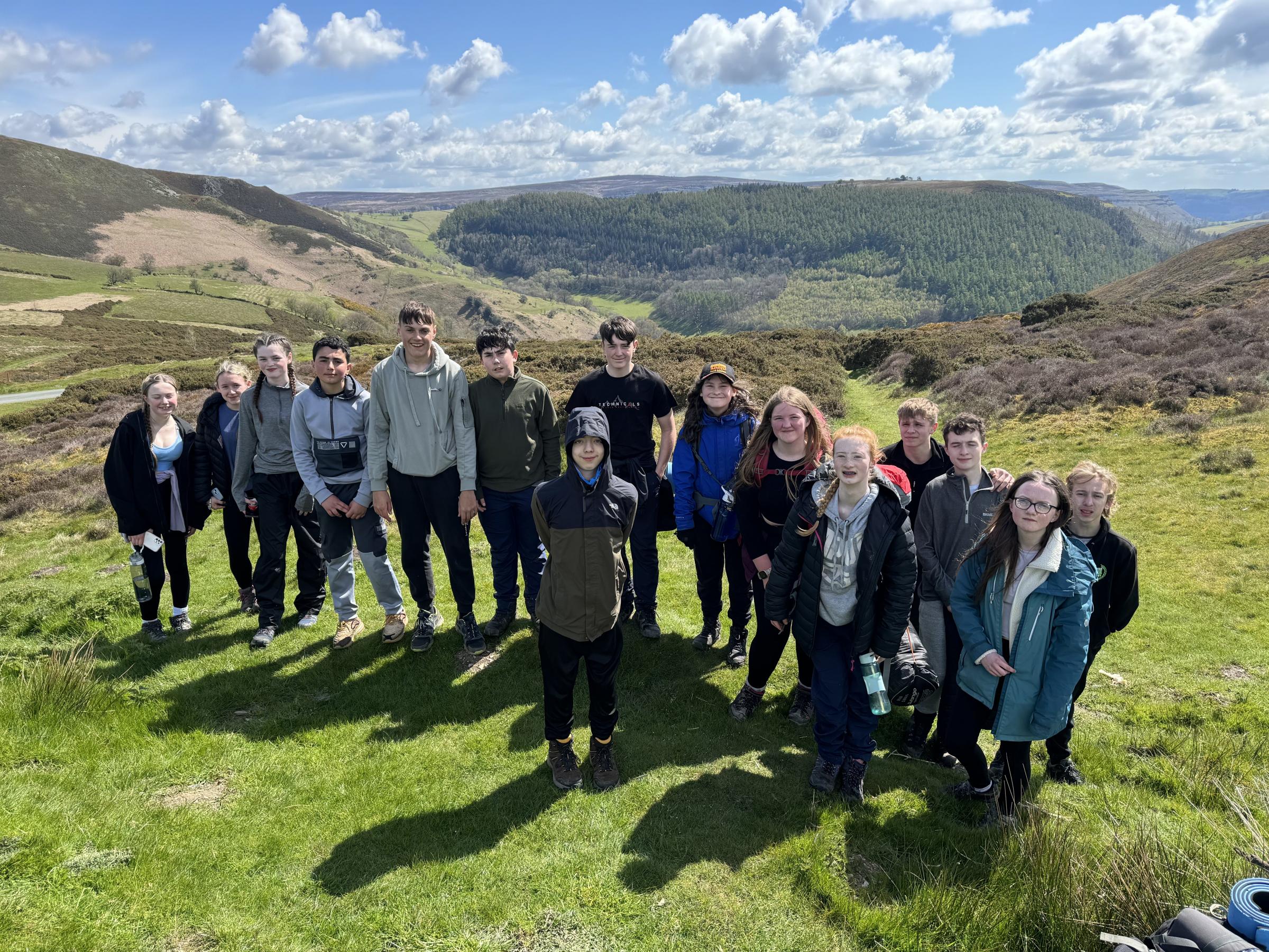 The students prepare to start their hike in the stunning countryside around Llangollen.