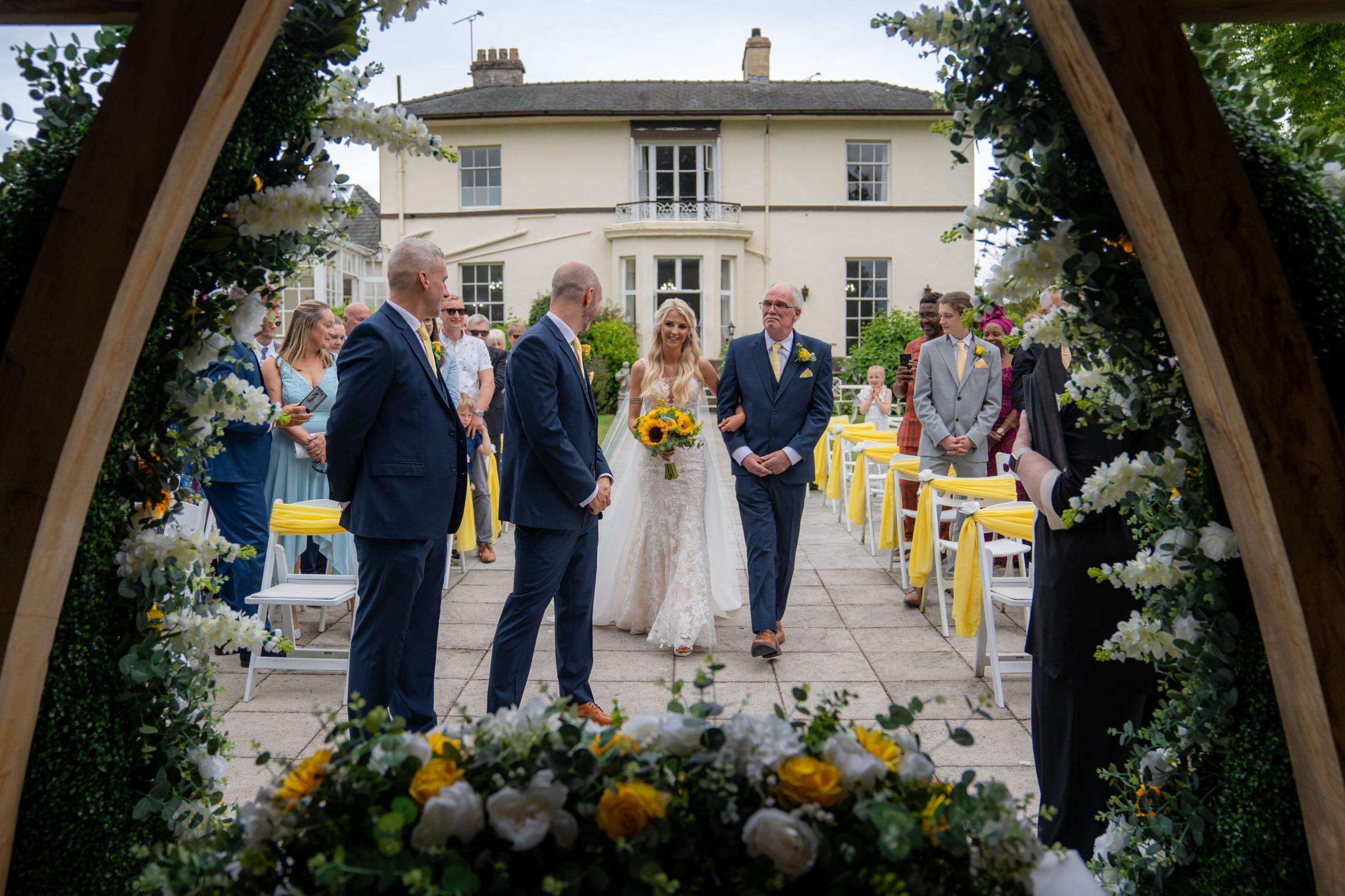 Melissa & Chris - Highfield Hall. Photo: Victoria Green