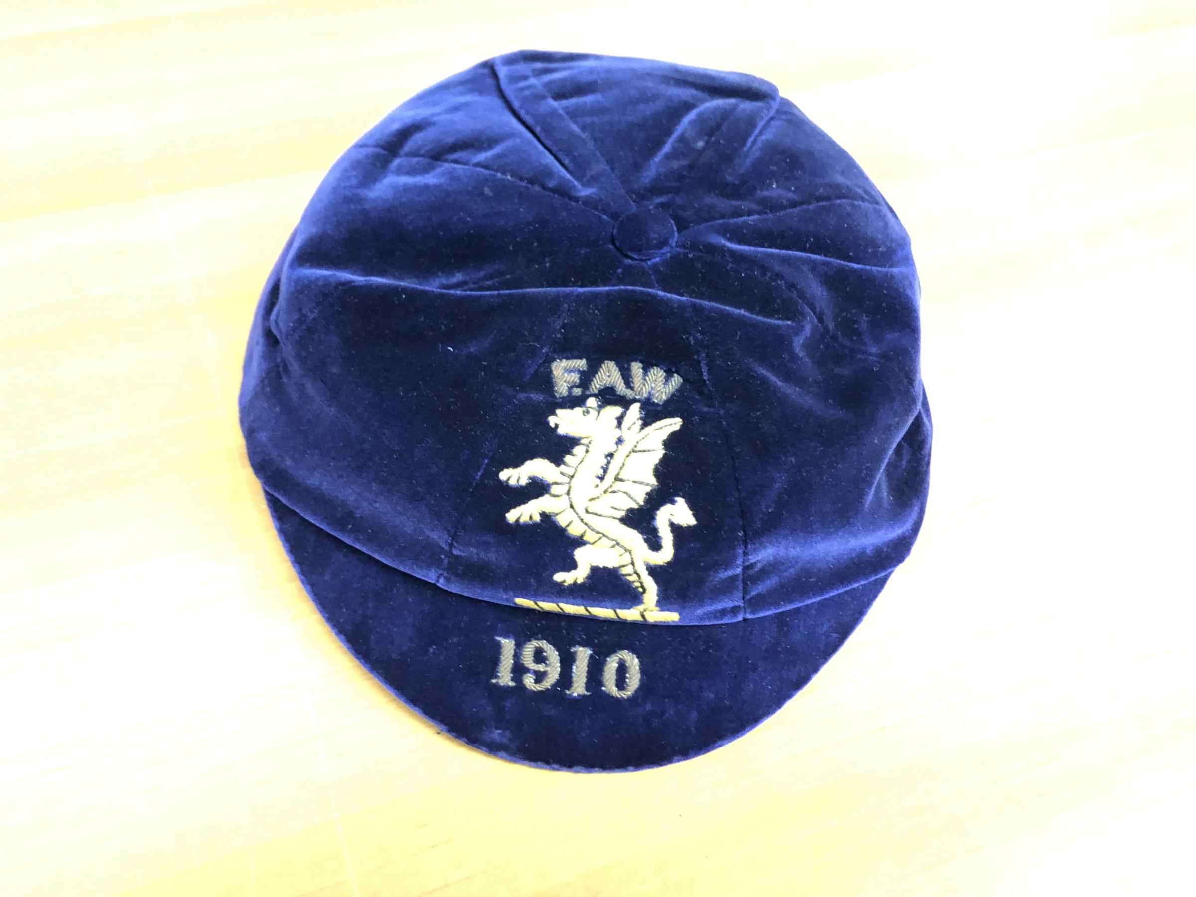 wales football hat